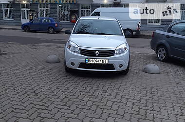 Renault Sandero  2011