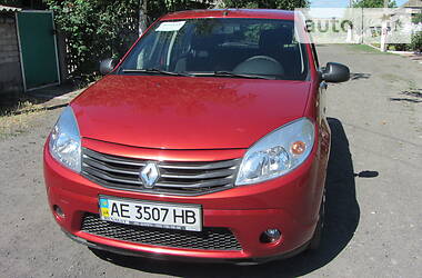 Renault Sandero 1.4 2012