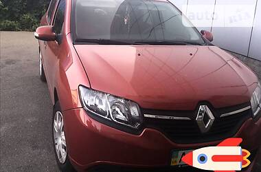 Renault Sandero  2013