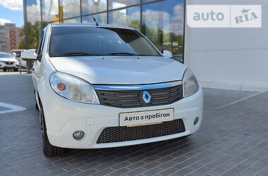 Renault Sandero Life 2011