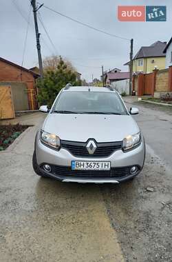 Renault Sandero 2014