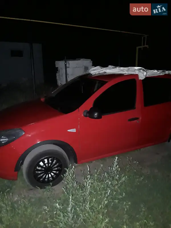 Renault Sandero 2010