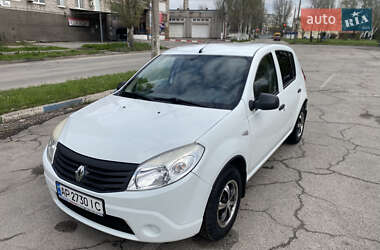 Renault Sandero  2012
