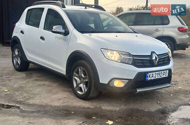 Renault Sandero 2021