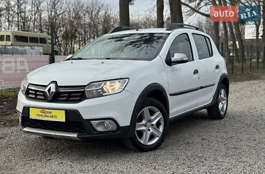 Renault Sandero 2021