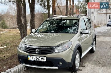 Renault Sandero 2012