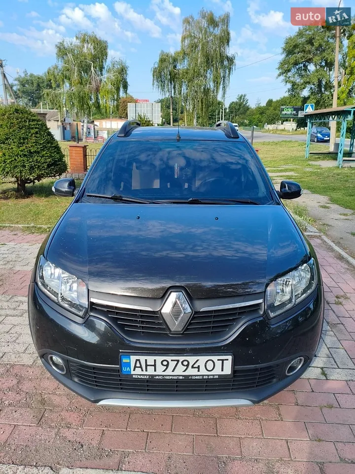 2013 Renault Sandero - фото 1