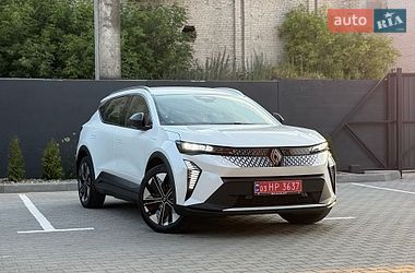 Renault Scenic E-Tech 2024