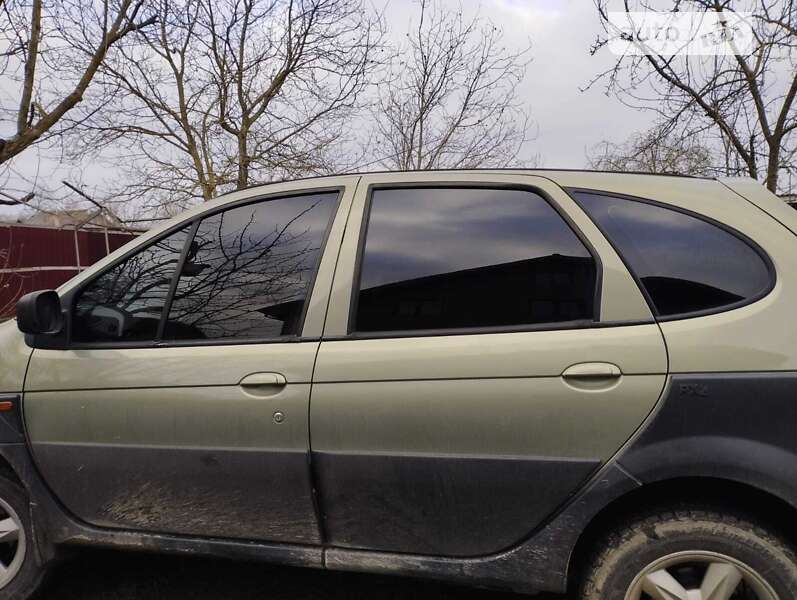 Renault Scenic RX4