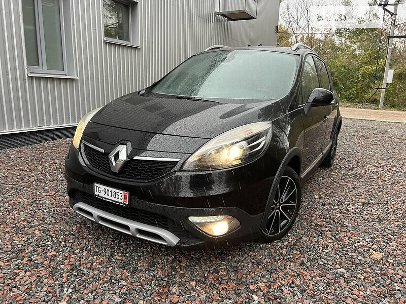 Минивэн Renault Scenic XMOD