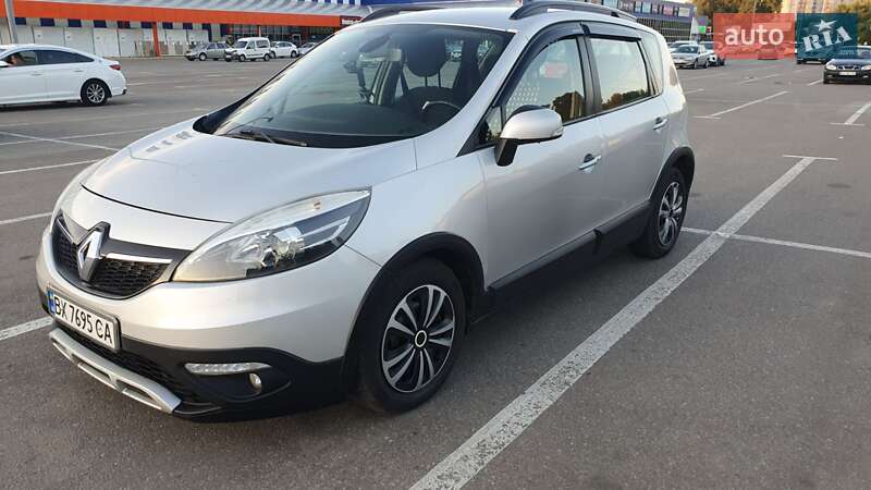 Мінівен Renault Scenic XMOD