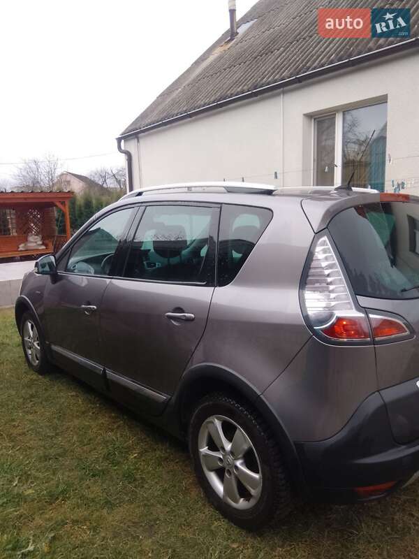 Renault Scenic XMOD