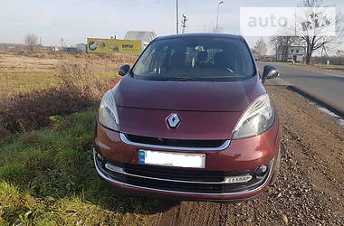 Renault Scenic  2011