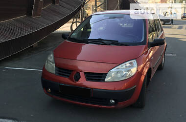 Renault Scenic  2004
