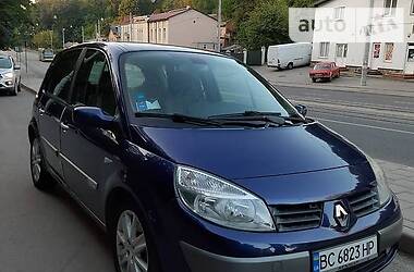 Renault Scenic  2005