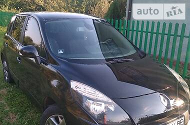 Renault Scenic  2011