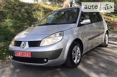 Renault Scenic  2005