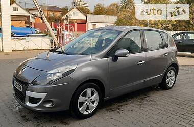 Renault Scenic  2010