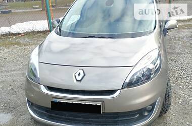 Renault Scenic  2013