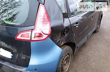 Renault Scenic  2009