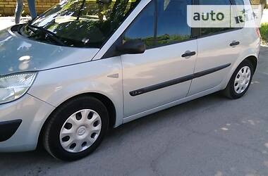 Renault Scenic  2004