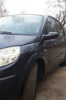 Renault Scenic  2005