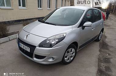 Renault Scenic  2010