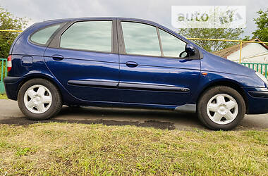 Renault Scenic  2003