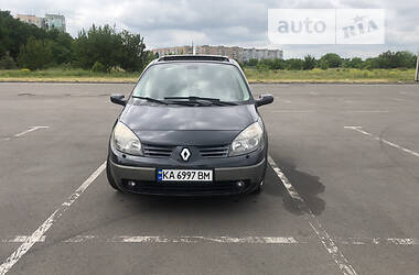 Renault Scenic  2005