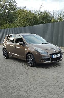 Renault Scenic  2011