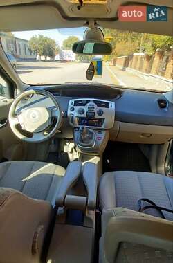 Renault Scenic  2003