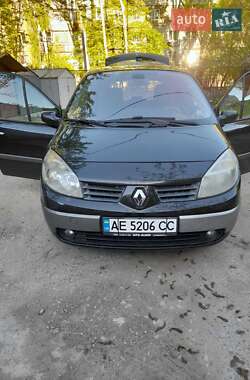 Renault Scenic  2004