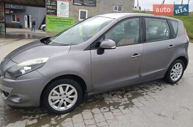 Renault Scenic 2011