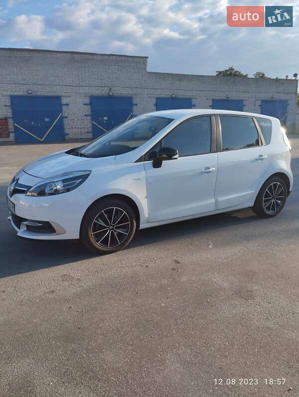 Минивэн Renault Scenic