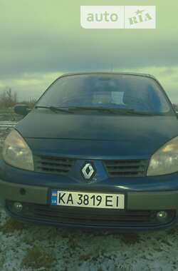 Renault Scenic  2004