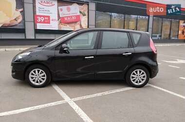 Renault Scenic  2009