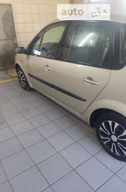Renault Scenic  2006