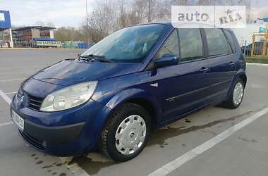 Renault Scenic  2004