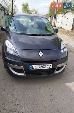 Renault Scenic  2011