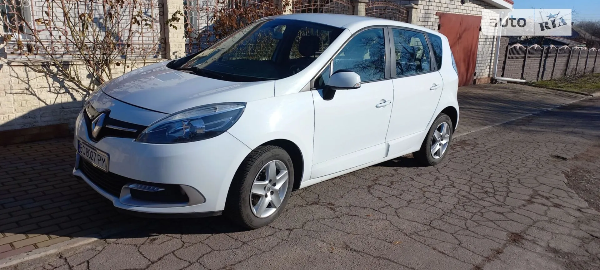 Renault Scenic 2015 VIN VF1JZ0C0H53690324 фото оголошення 4 з 15