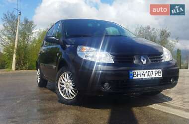 Renault Scenic  2004