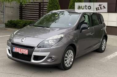 Renault Scenic  2011