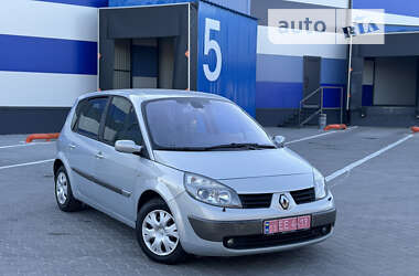 Renault Scenic  2005