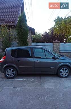 Renault Scenic  2005