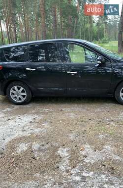 Renault Scenic  2011