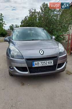 Renault Scenic  2011