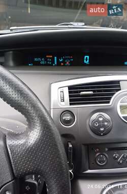 Renault Scenic  2006