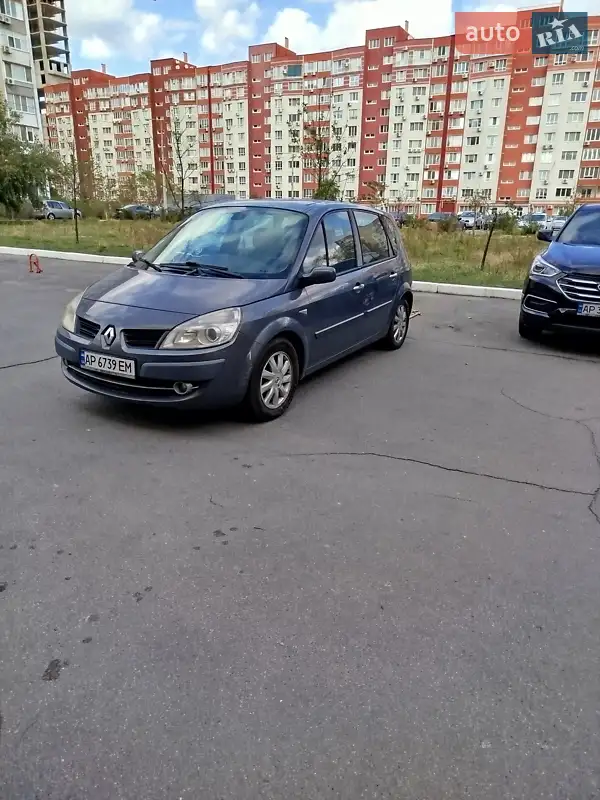 Renault Scenic