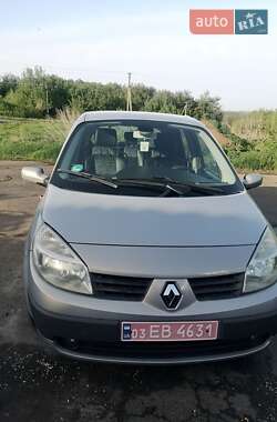 Renault Scenic  2005
