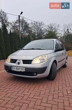 Renault Scenic  2004